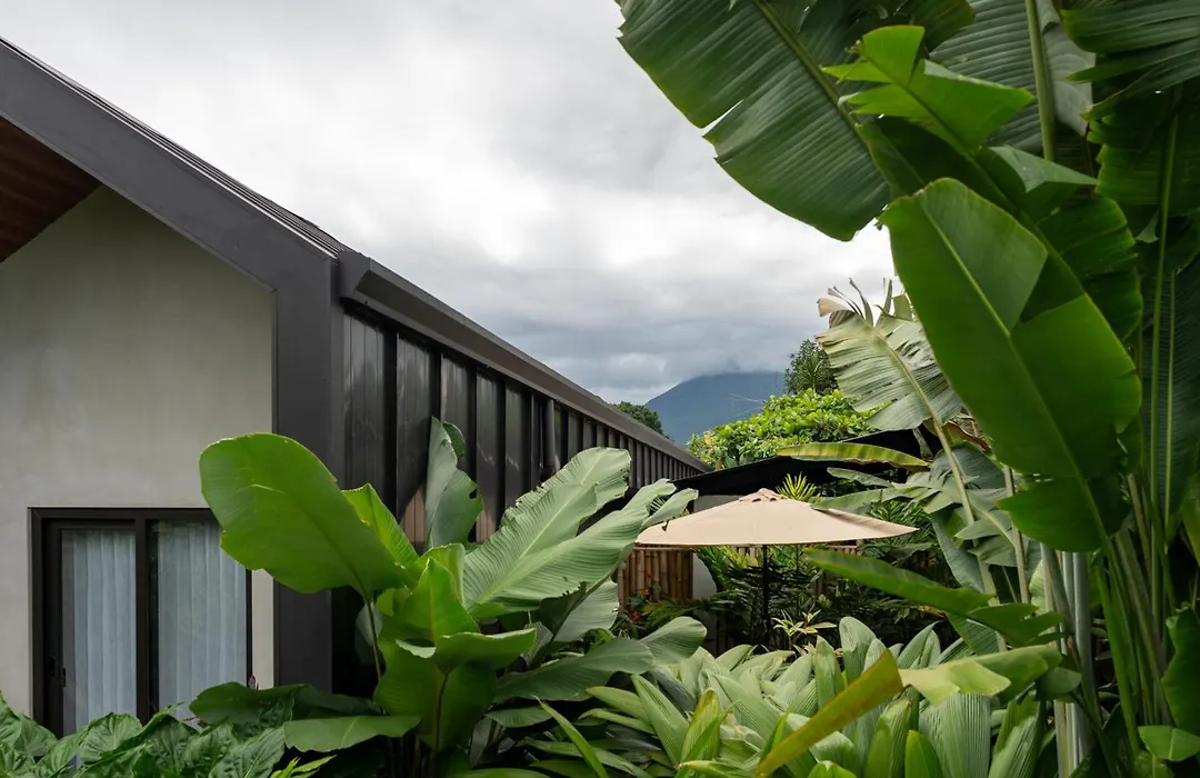 Suwa Villa Arenal-1