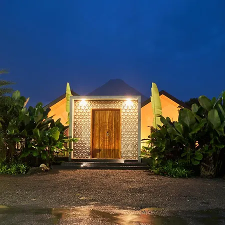 Suwa Villa Arenal-3